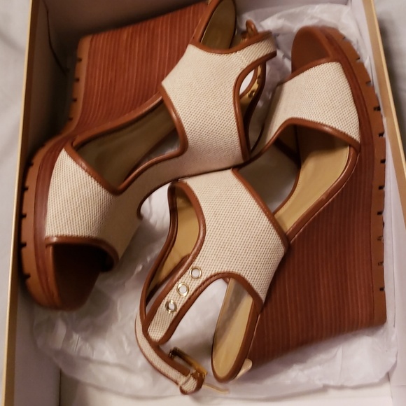 Michael kors platform wedge - Picture 3 of 3
